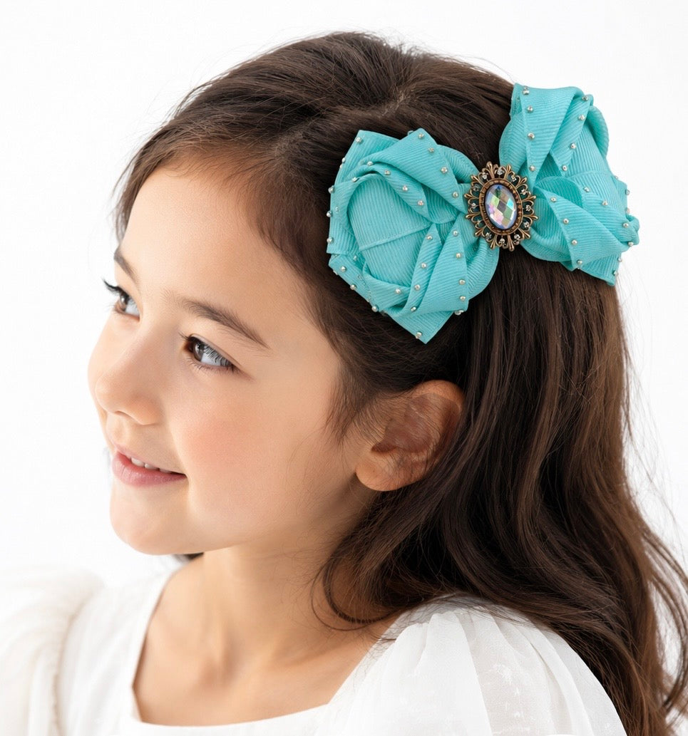 Couture Mint Bow