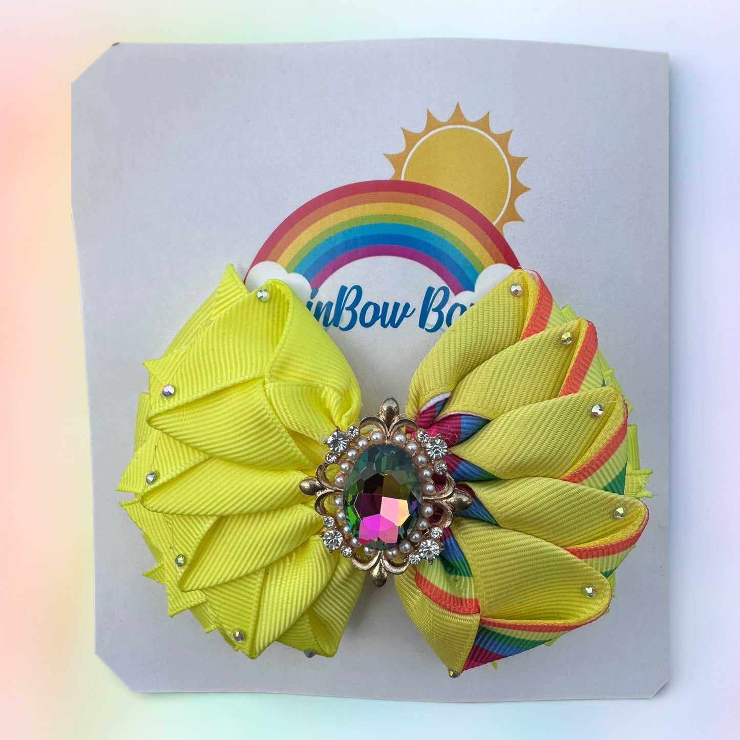 Pétalos and Sunshine Bow