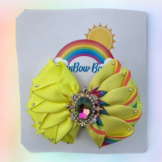 Pétalos and Sunshine Bow